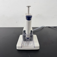 Invitrogen Neon NxT Electroporation System image 2